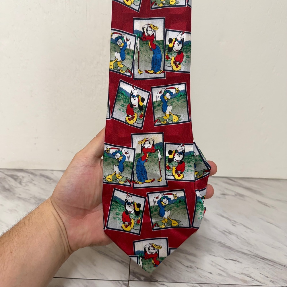 Disney Atlas Design Mickey Mouse Golf Silk Tie Red Donald Duck Goofy Vintage